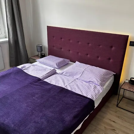 Large 3 Bedroom With Billiard And View